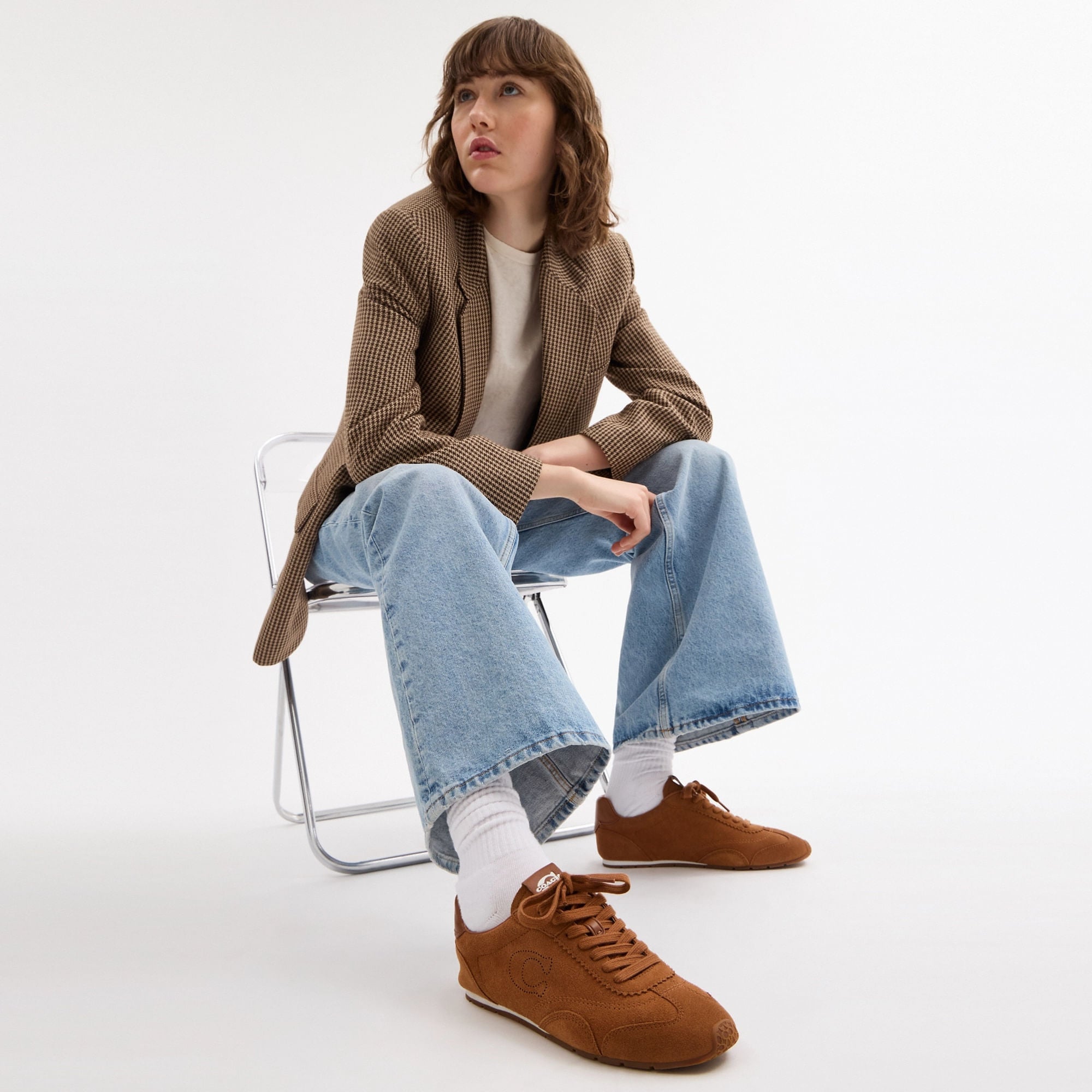 Tenis Flat Gamuza Café Mujer